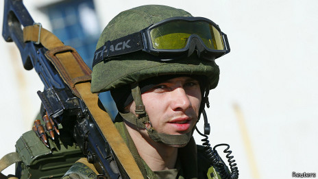 Soldado ruso en Crimea