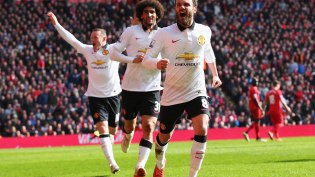 Triunfo del United en Anfield