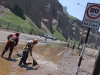 Cierran tramo de la Costa Verde debido a fuerte oleaje