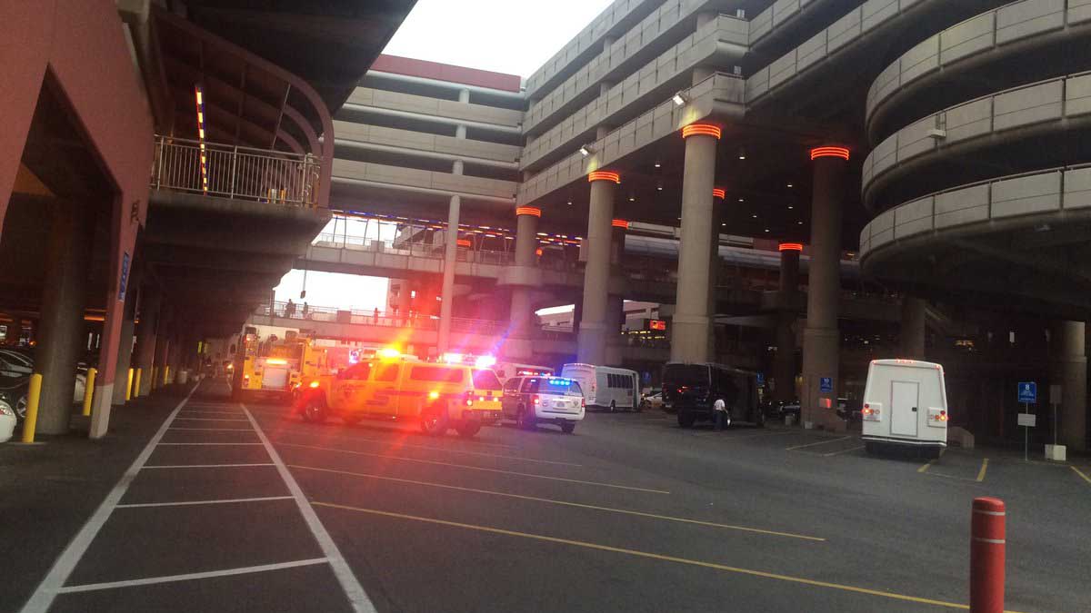 El tiroteo se produjo en el garaje del aeropuerto, según medios estadounidenses. 