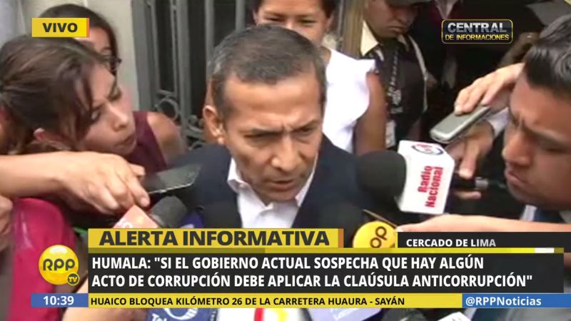 Ollanta Humala respondió a Alan García, quien ayer pidió que no lo metan “en la pandilla de los expresidentes”.