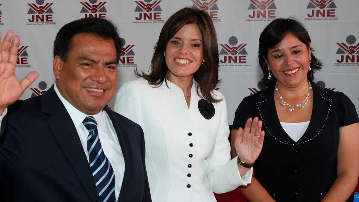 Mercedes Aráoz durante su época como candidata a la presidencia por el Partido Aprista.