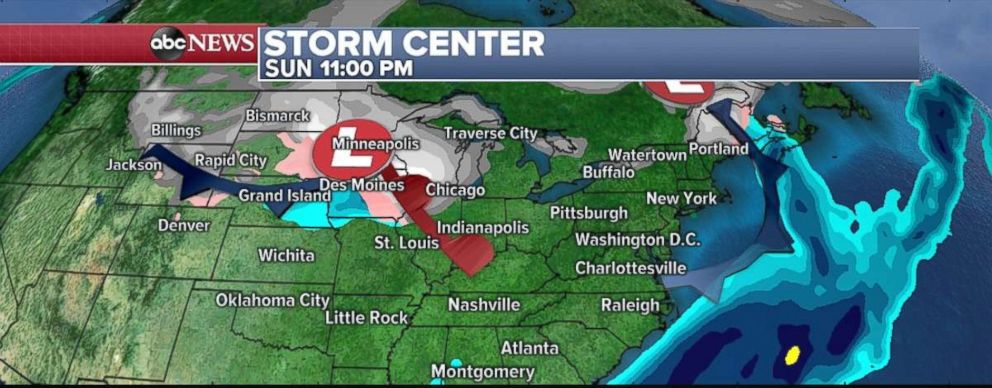 PHOTO: The clipper system will be in the Northern Plains by late Sunday night.